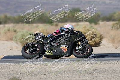 media/Oct-05-2025-CVMA (Sun) [[beeef4f201]]/Race 17-Amateur Formula Open/